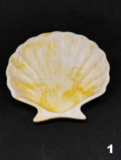 Small shell in Jesmonite