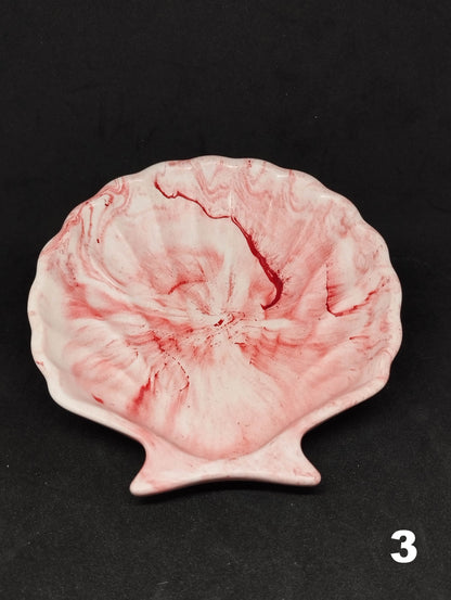 Small shell in Jesmonite