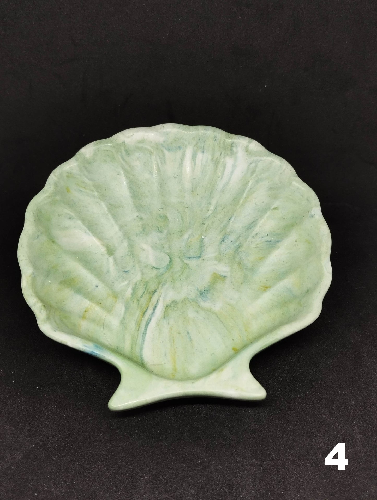 Small shell in Jesmonite